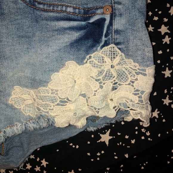 Jeans shorts with flowers on the bottom - Picture 2 of 2